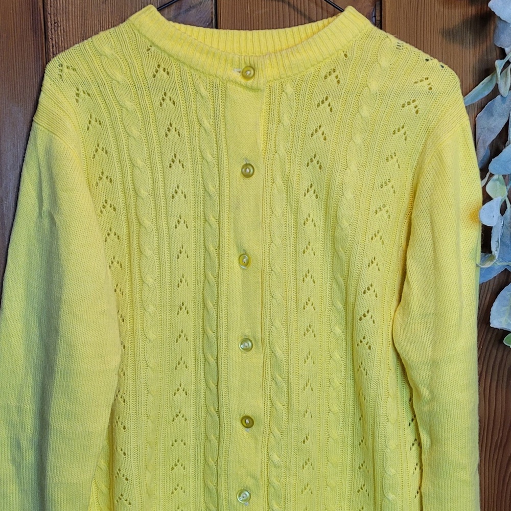 Sunshine sweater